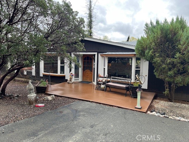 A property available for sale at 3359 Wolf Creek Road, Clearlake Oaks, CA 95423.