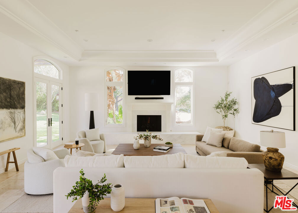 A property available for sale at 23597 Park South Street, Calabasas, CA 91302.
