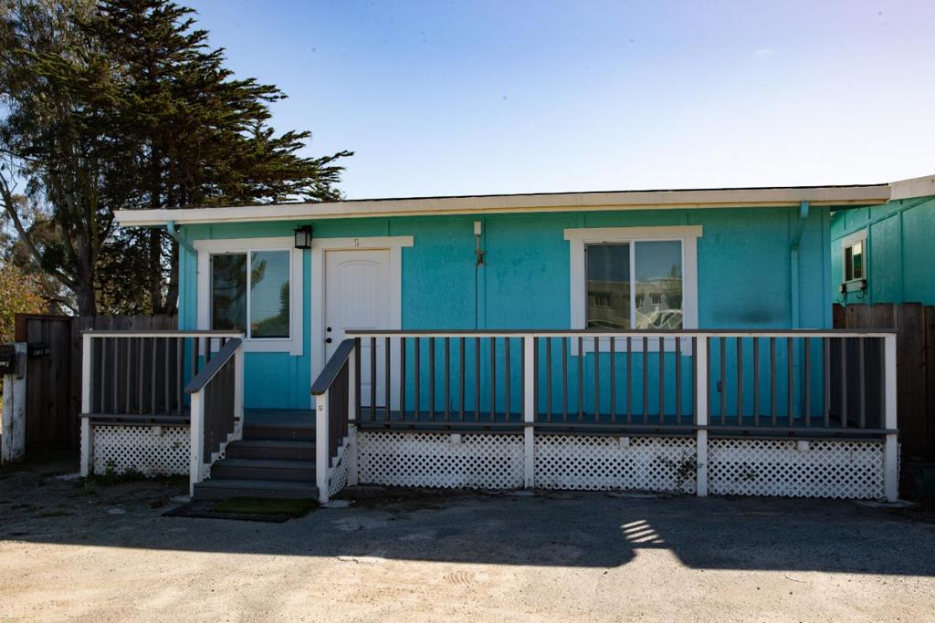 A property available for rent at 7981 Moss Landing Road G, Moss Landing, CA 95039.