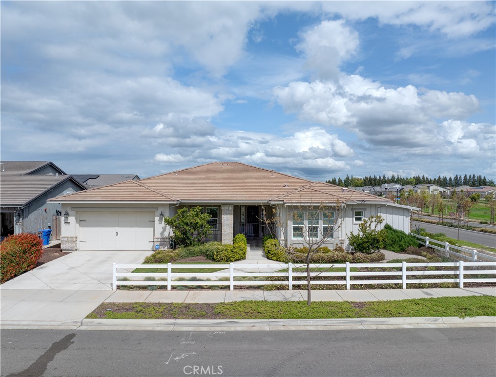 A property available for sale at 2791 E Tuolumne Road, Turlock, CA 95382.