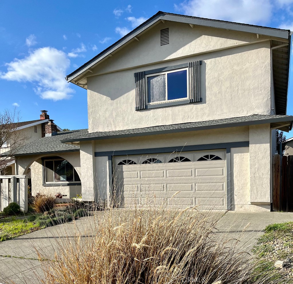 A property available for sale at 1672 San Vicente Avenue, Napa, CA 94558.