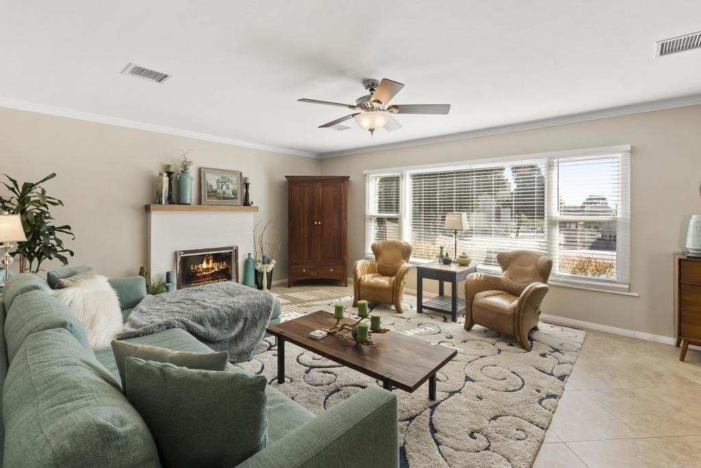 A property available for sale at 2422 Chatsworth Blvd., Point Loma, CA 92106.