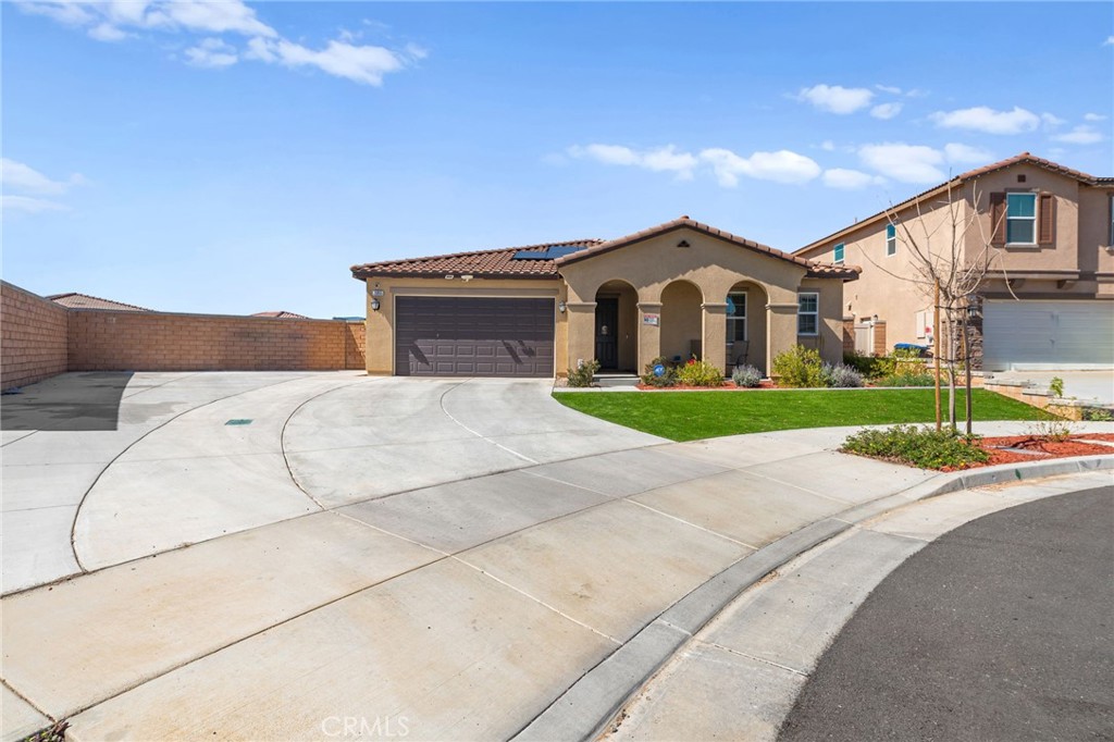 A property available for sale at 25855 Rutherford Court, Homeland, CA 92548.