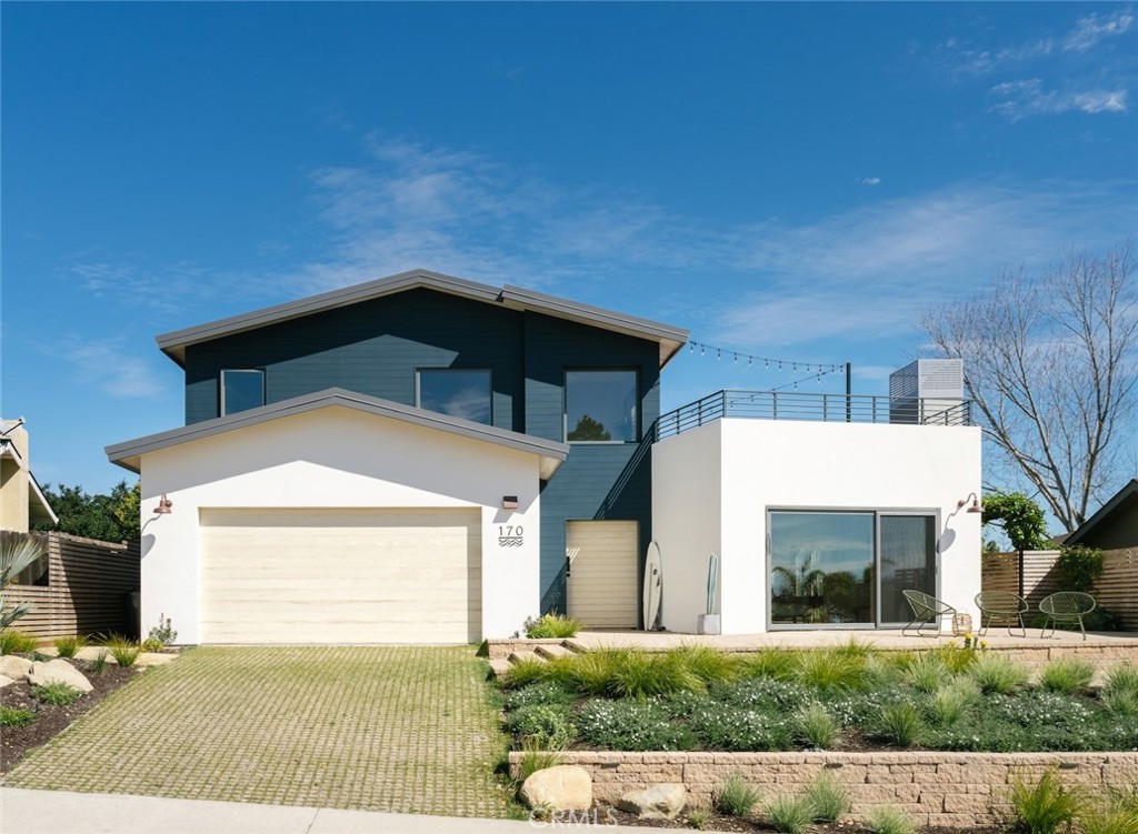 A property available for sale at 170 Surf Street, Pismo Beach, CA 93449.
