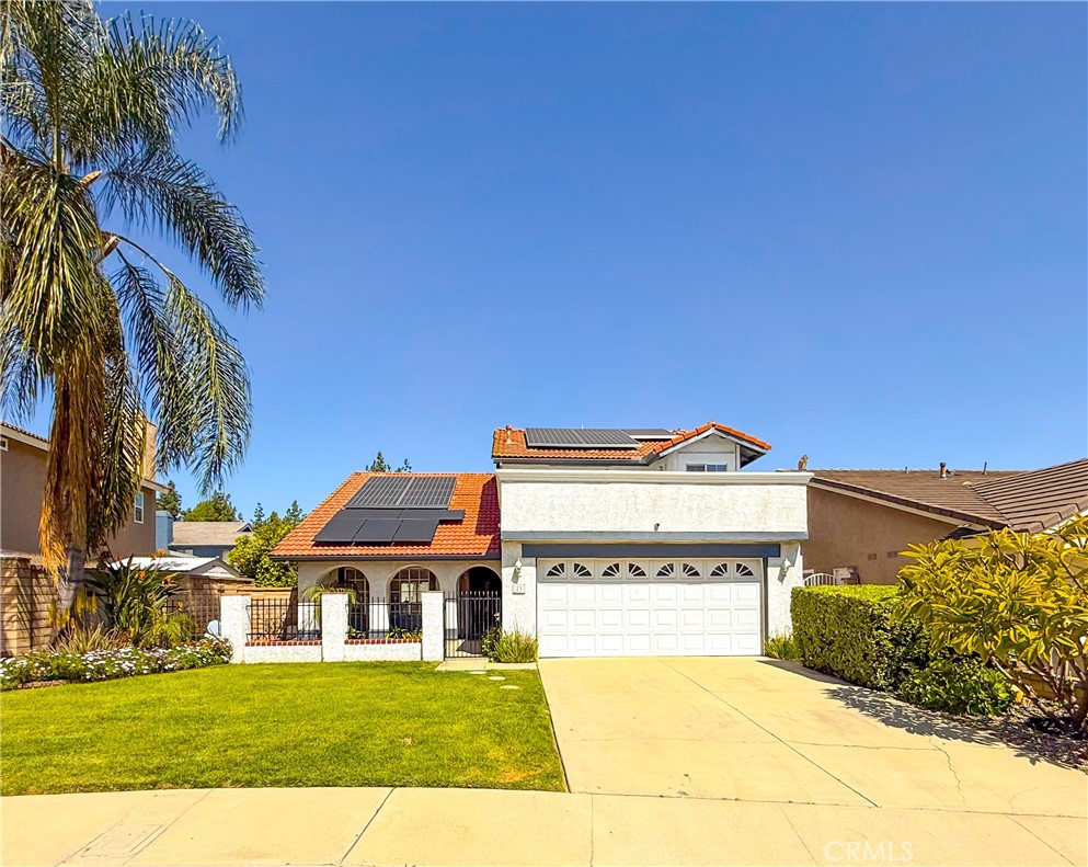A property available for sale at 21 N Slope Lane, Pomona, CA 91766.