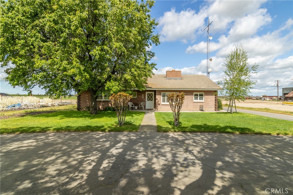 A property available for sale at 11478 North Avenue, Ballico, CA 95303.