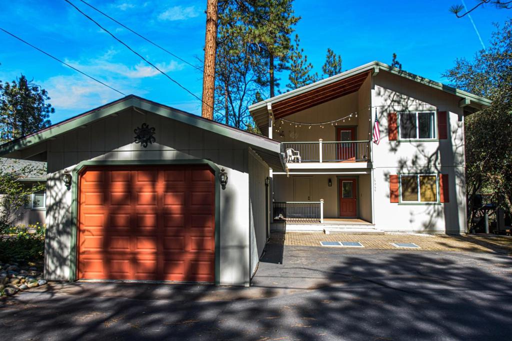 A property available for sale at 13069 Wells Fargo Drive, Groveland, CA 95321.