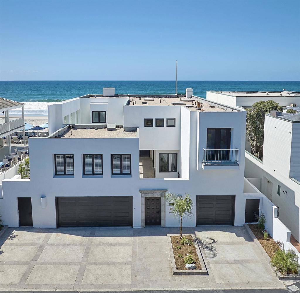 A property available for sale at 1716 Ocean Front, Del Mar, CA 92014.