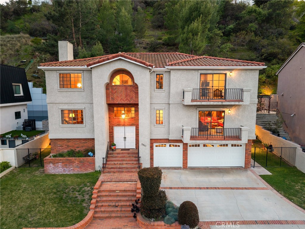 A property available for sale at 3401 Country Club Drive, Glendale, CA 91208.