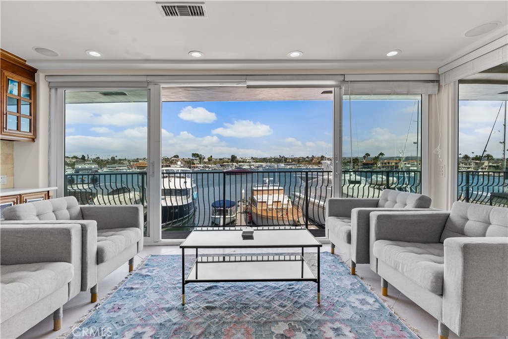A property available for sale at 3322 Via Lido, Newport Beach, CA 92663.