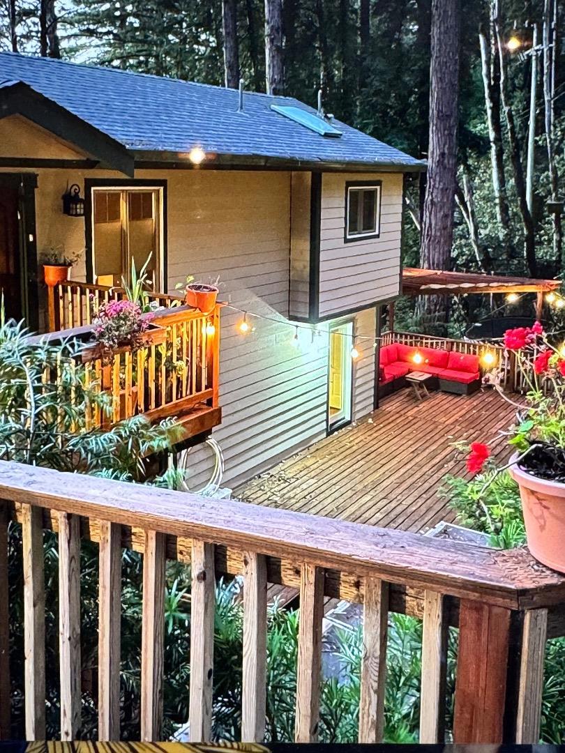 A property available for rent at 14750 Skyline Boulevard B, Woodside, CA 94062.