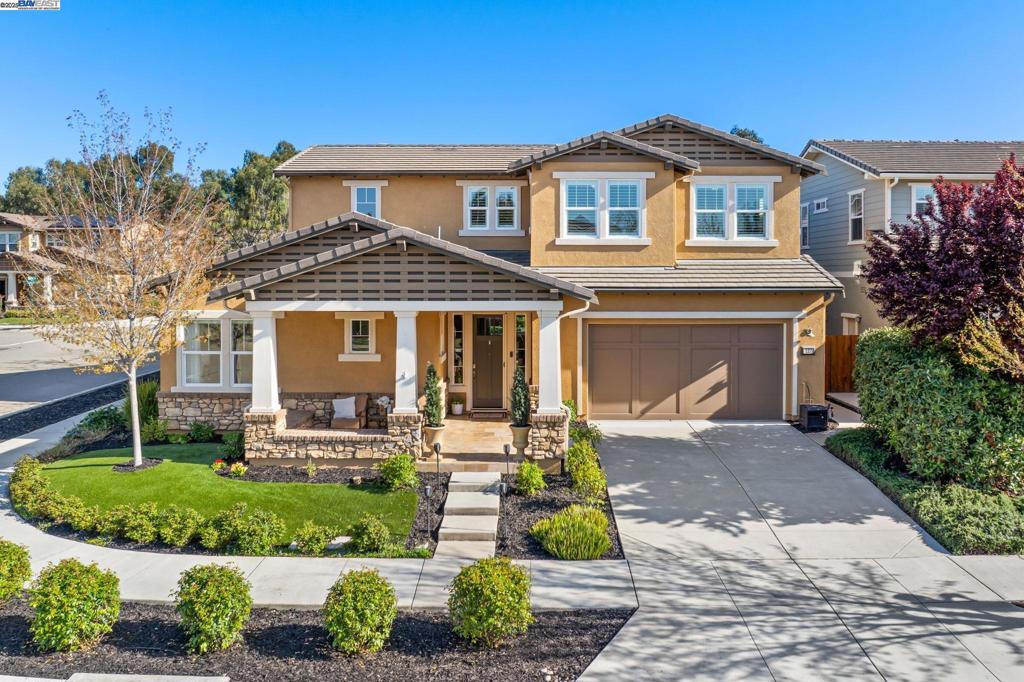 A property available for sale at 127 Sonia Way, Livermore, CA 94550.
