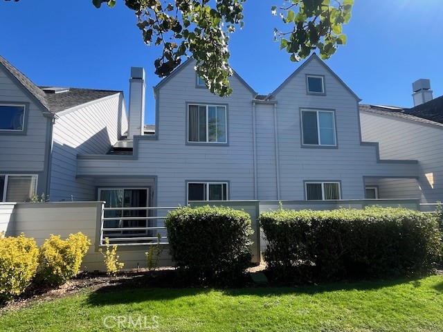 A property available for sale at 28 Binnacle Lane, Foster City, CA 94404.