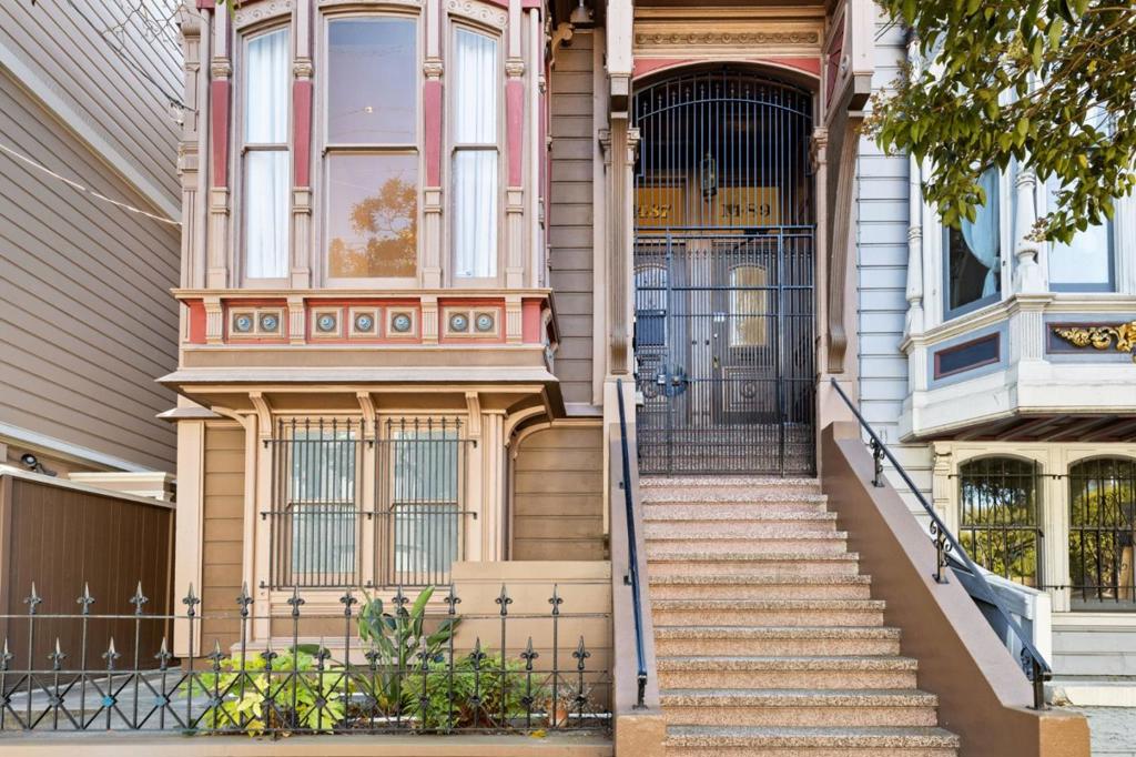 A property available for sale at 1487 Mcallister Street, San Francisco, CA 94115.