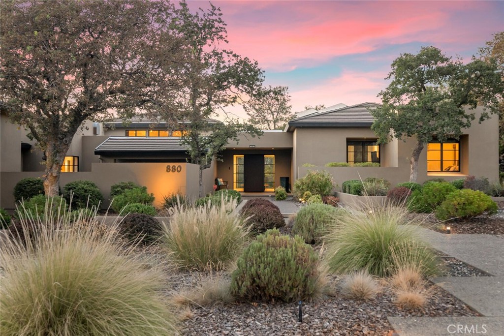 A property available for sale at 880 Whispering Winds Lane, Chico, CA 95928.