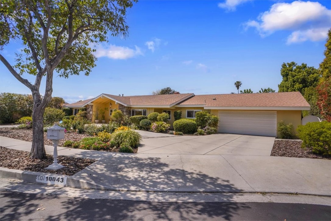 A property available for sale at 10043 Donna Avenue, Northridge, CA 91324.