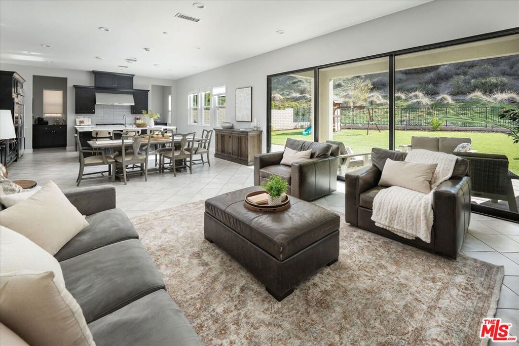 A property available for sale at 18820 Annmae Place, Santa Clarita, CA 91350.