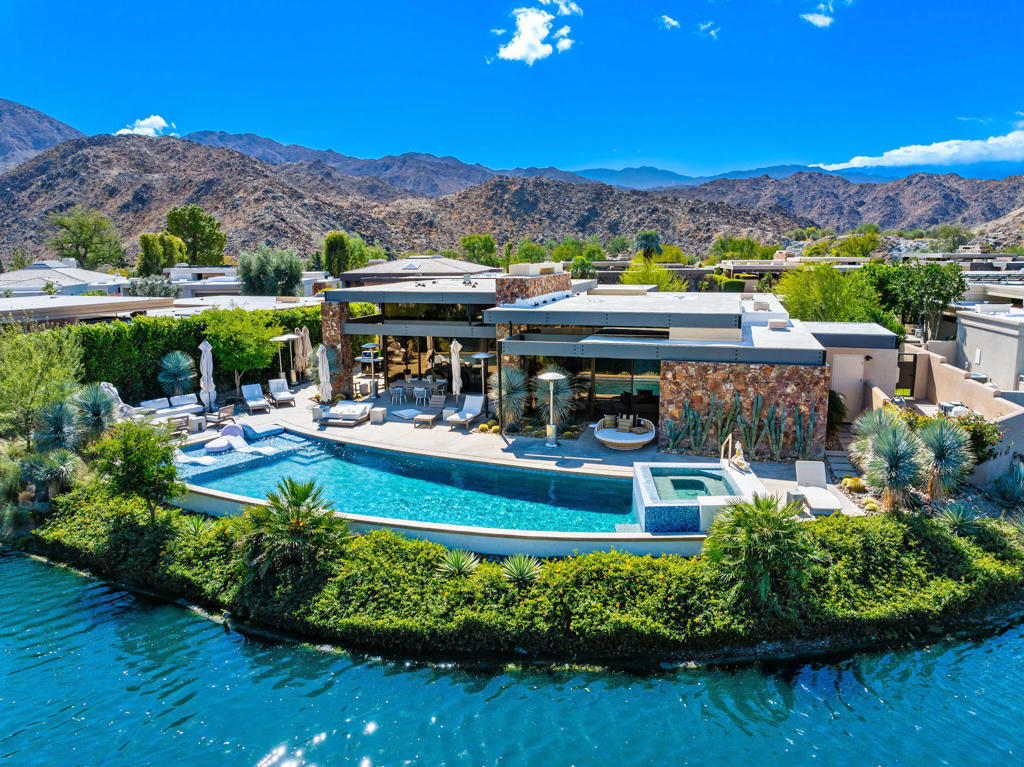 A property available for sale at 74586 Palo Verde Drive, Indian Wells, CA 92210.