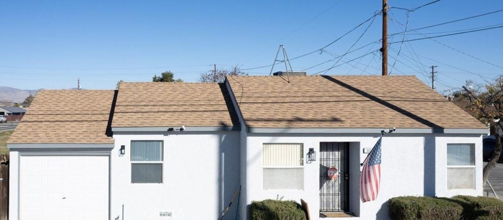 A property available for sale at 385 E Valley Street, Coalinga, CA 93210.