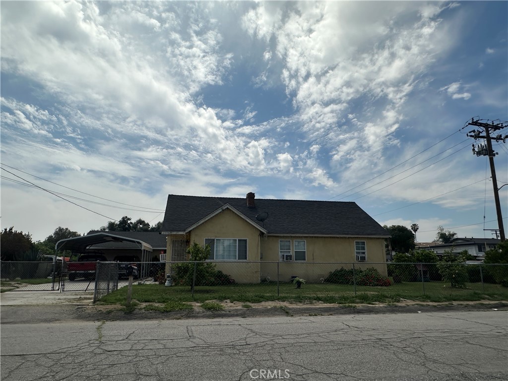 A property available for sale at 1369 Hardt Street, San Bernardino, CA 92408.