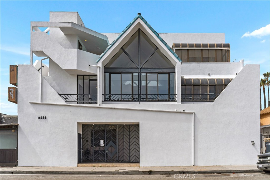 A property available for rent at 16585 Pacific Coast, Sunset Beach, CA 90742.