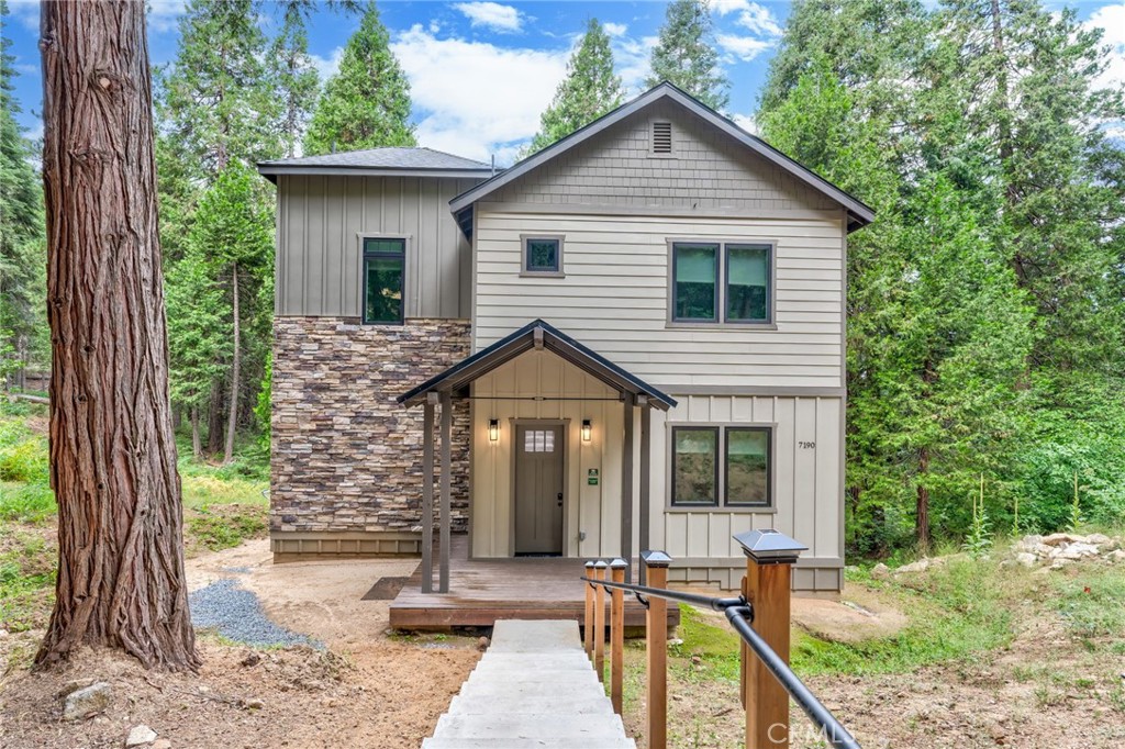 A property available for sale at 7190 Yosemite Park Way, Yosemite, CA 95389.