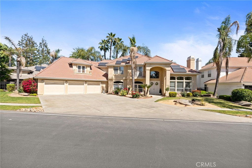 A property available for sale at 6022 W Sweet Drive, Visalia, CA 93291.