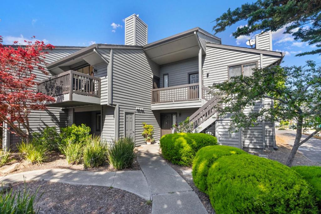A property available for sale at 130 Cypress Place, Sausalito, CA 94965.