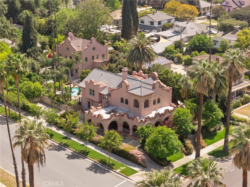 A property available for sale at 405 W Olive Avenue, Redlands, CA 92373.