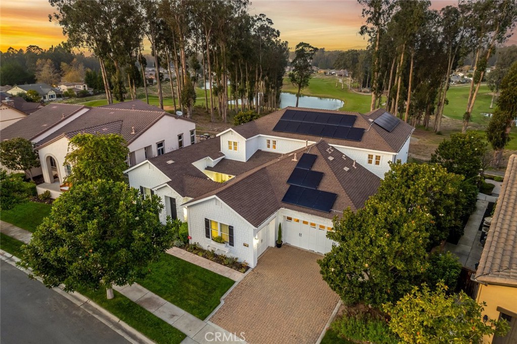 A property available for sale at 1736 Trilogy Parkway, Nipomo, CA 93444.