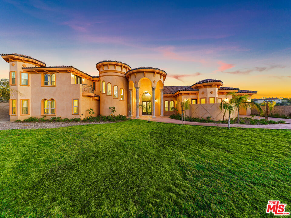 A property available for sale at 14420 Merlot Court, Riverside, CA 92508.