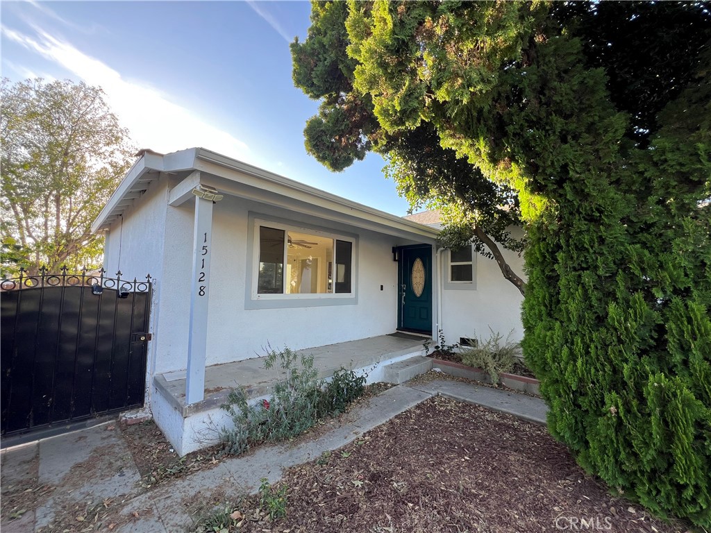 A property available for sale at 15130 Septo Street, San Fernando, CA 91345.