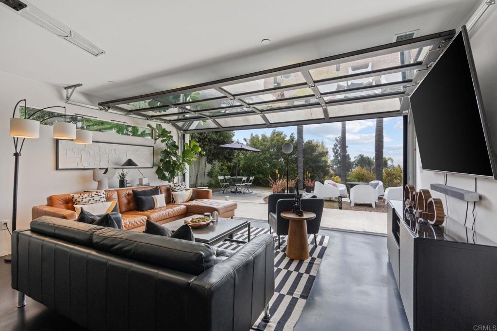 A property available for sale at 427 Hilmen Place, Solana Beach, CA 92075.