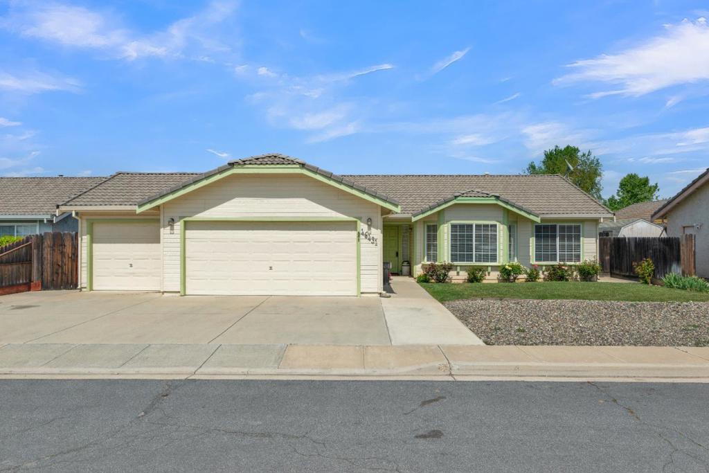 A property available for sale at 46431 Little Creek Court, King City, CA 93930.