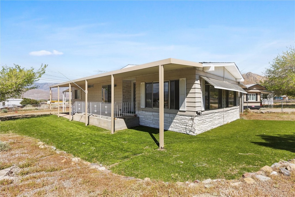 A property available for sale at 8601 Deerbrush Avenue, Lake Isabella, CA 93240.