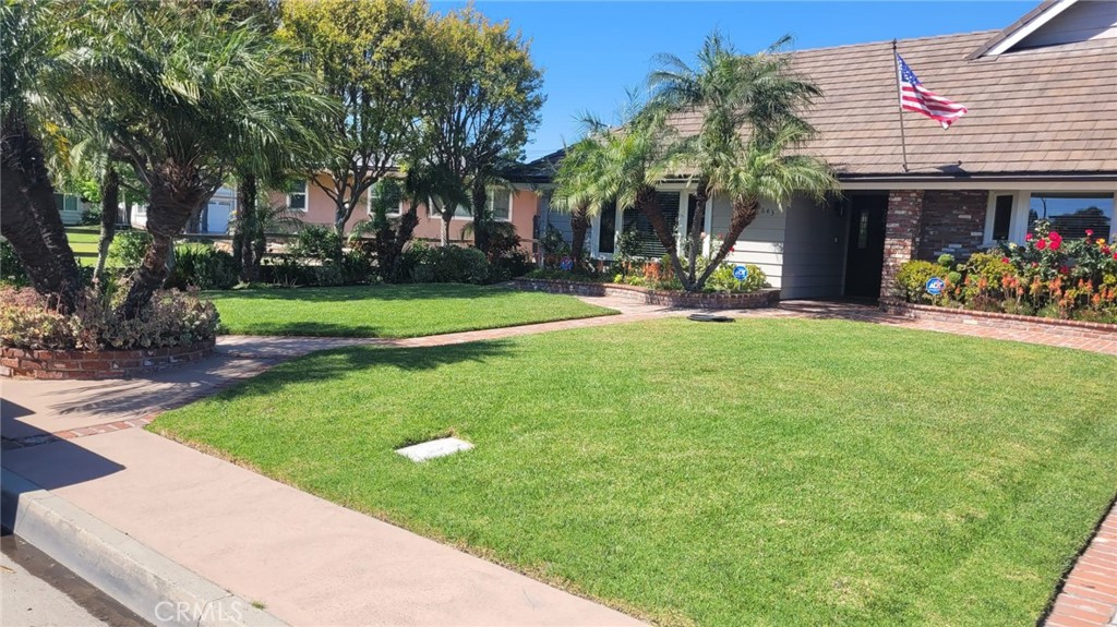 A property available for sale at 9643 Dacosta Street, Downey, CA 90240.
