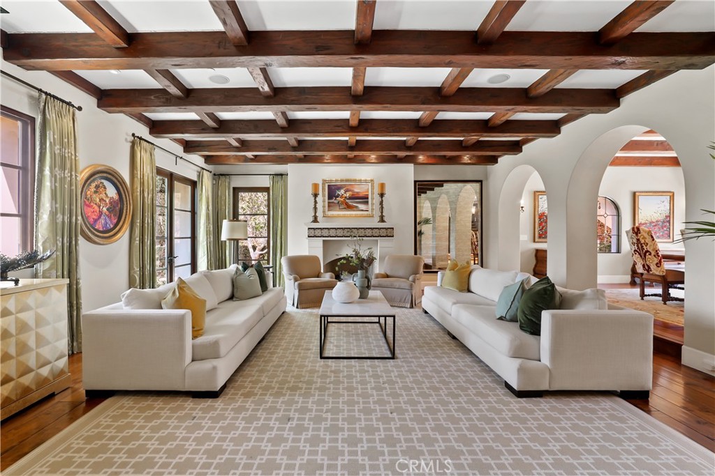 A property available for sale at 59 Canyon Creek, Irvine, CA 92603.
