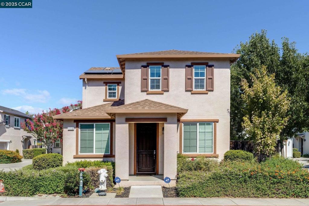 A property available for sale at 1113 Strawberry Ln, Suisun City, CA 94585.