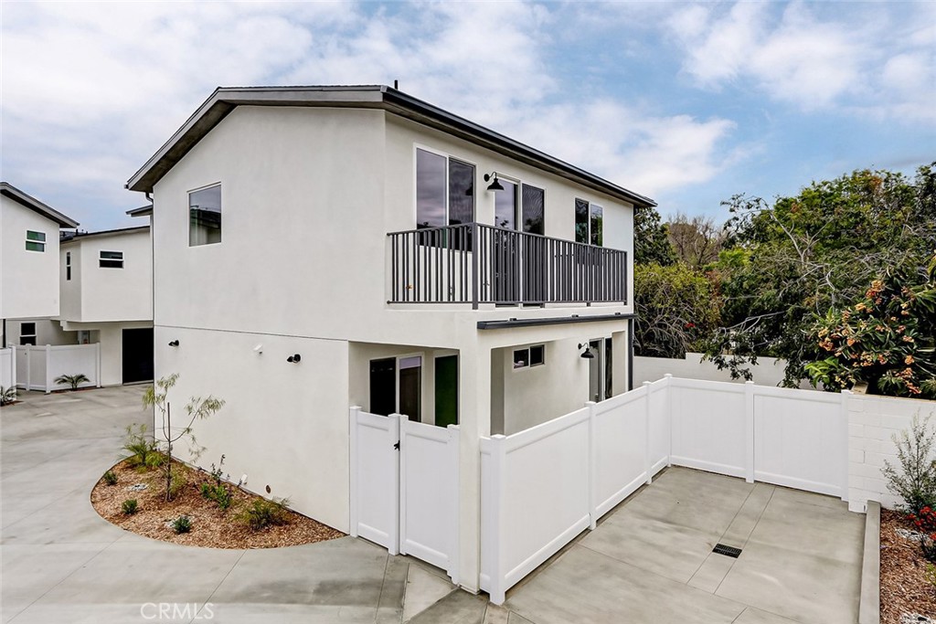 A property available for sale at 26016 Oak Street I, Lomita, CA 90717.