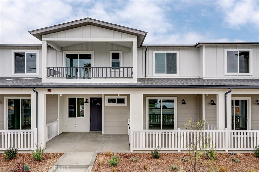 A property available for sale at 26016 Oak Street C, Lomita, CA 90717.