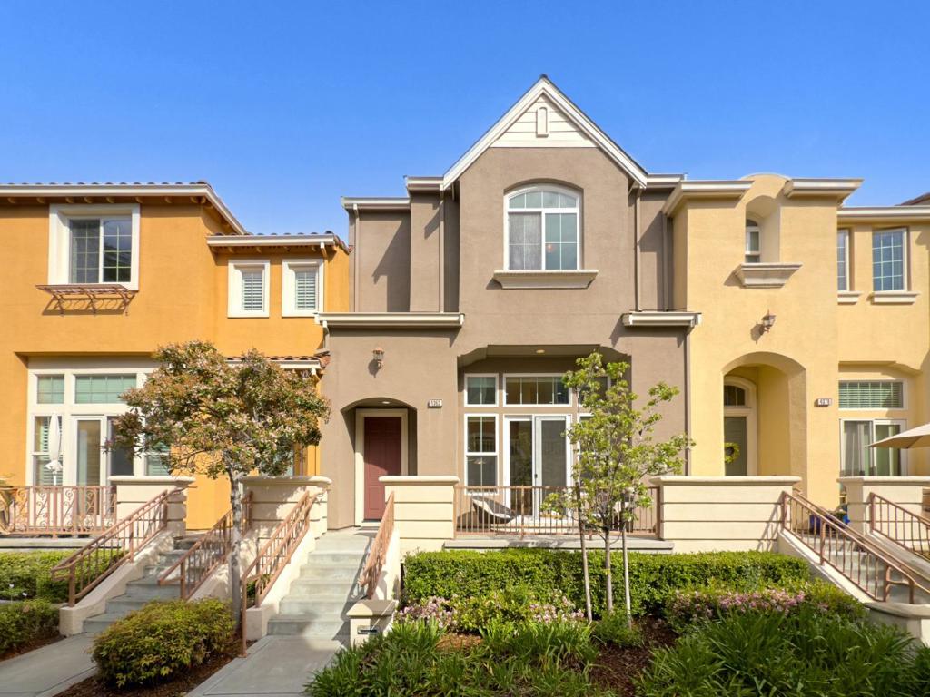 A property available for sale at 4362 Headen Way, Santa Clara, CA 95054.