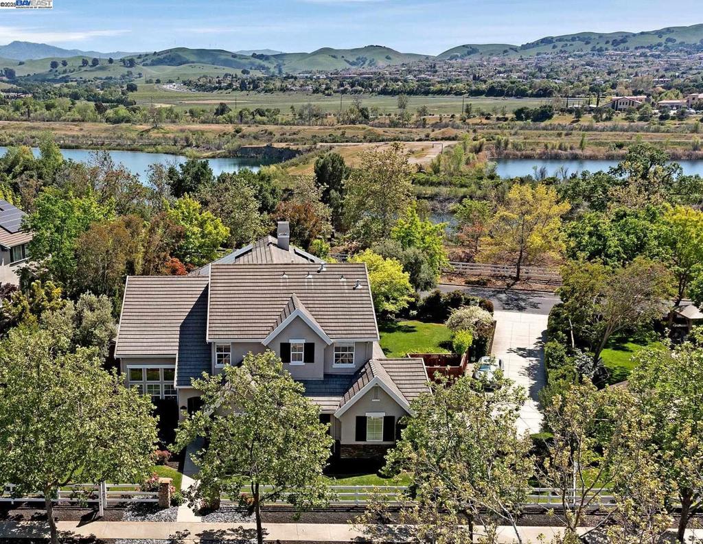 A property available for sale at 259 Alden Ln, Livermore, CA 94550.