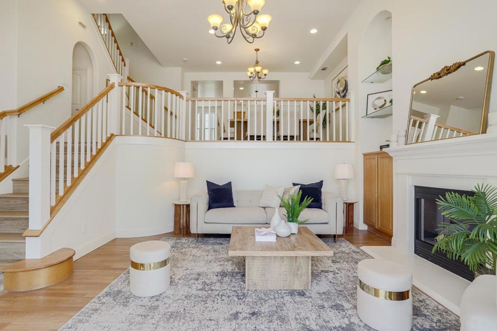 Property at 1469 Isabella Street
