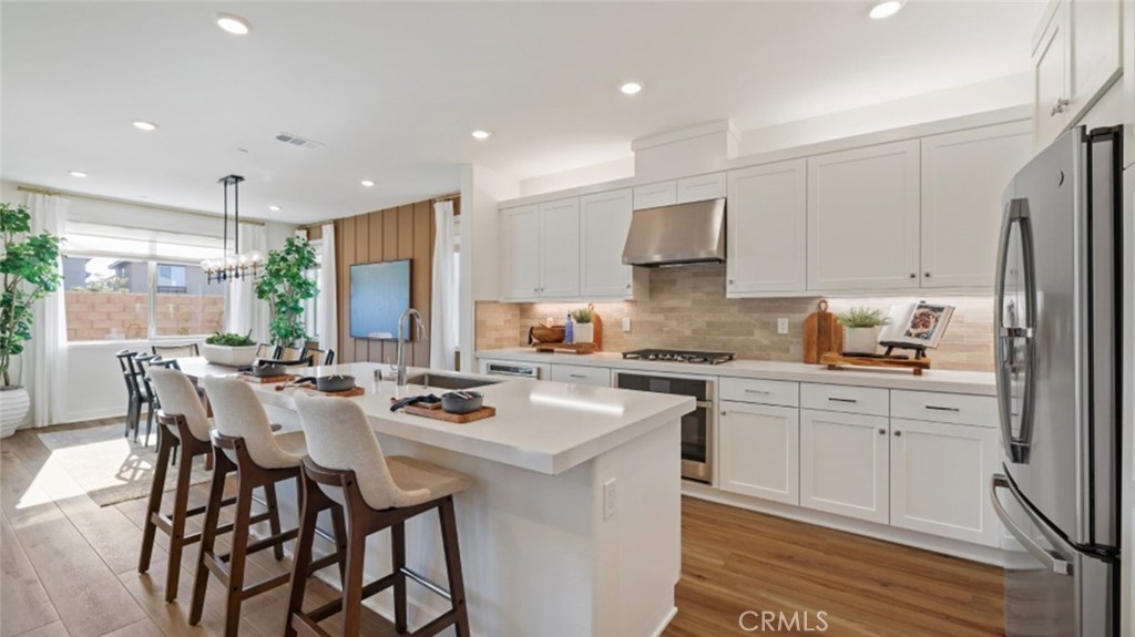 A property available for sale at 486 Checkerbloom Lane, Santa Paula, CA 93060.