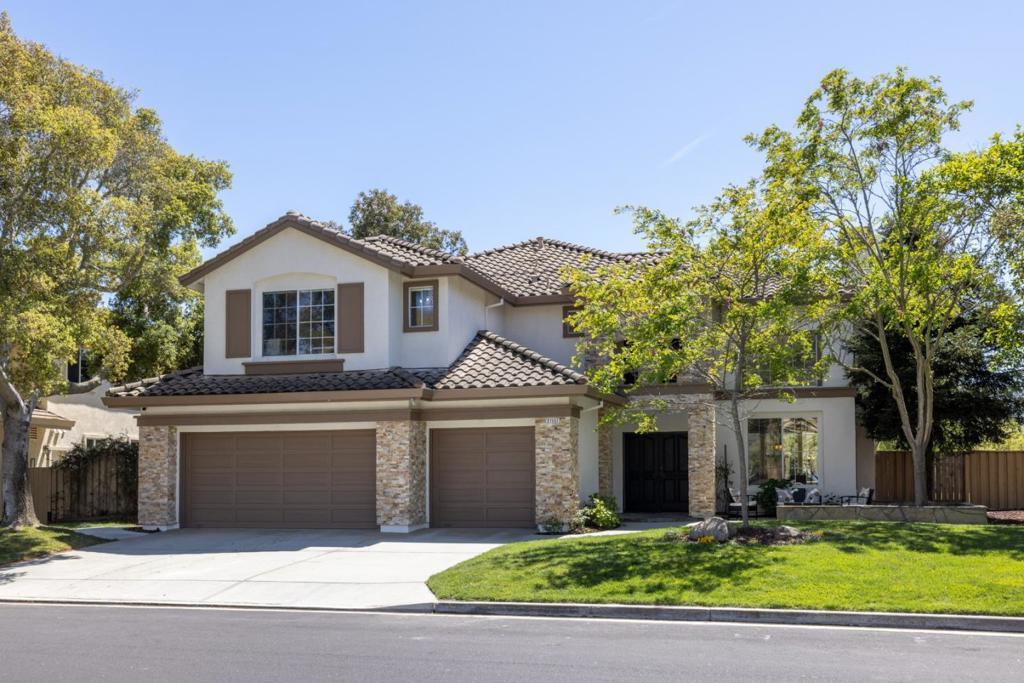 A property available for sale at 27151 Prestancia Way, Salinas, CA 93908.