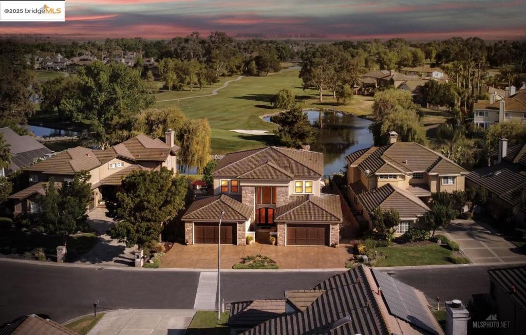 A property available for sale at 5520 Edgeview Dr, Discovery Bay, CA 94505.