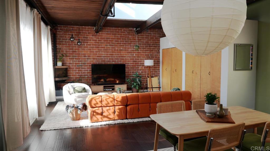 A property available for sale at 1250 Powell Street 10, Emeryville, CA 94608.