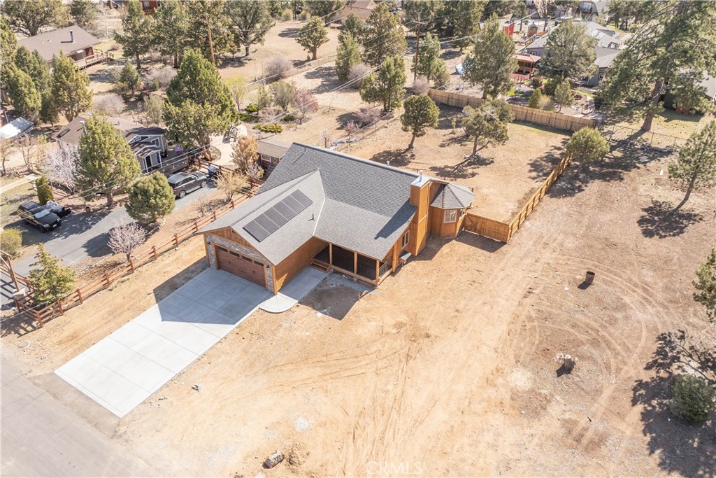 A property available for sale at 223 Dixie Lee Lane Lane, Sugarloaf, CA 92386.