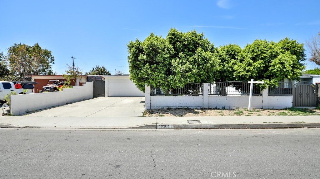 A property available for sale at 10301 Antigua Street, Anaheim, CA 92804.