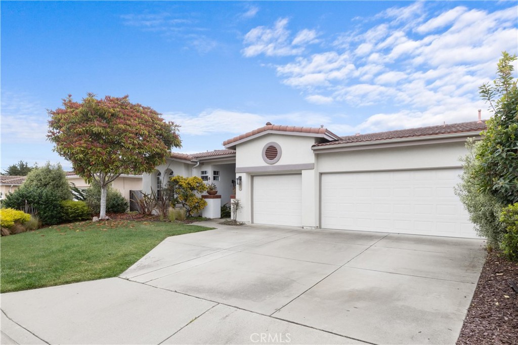 A property available for sale at 235 Marianela Lane, Los Osos, CA 93402.